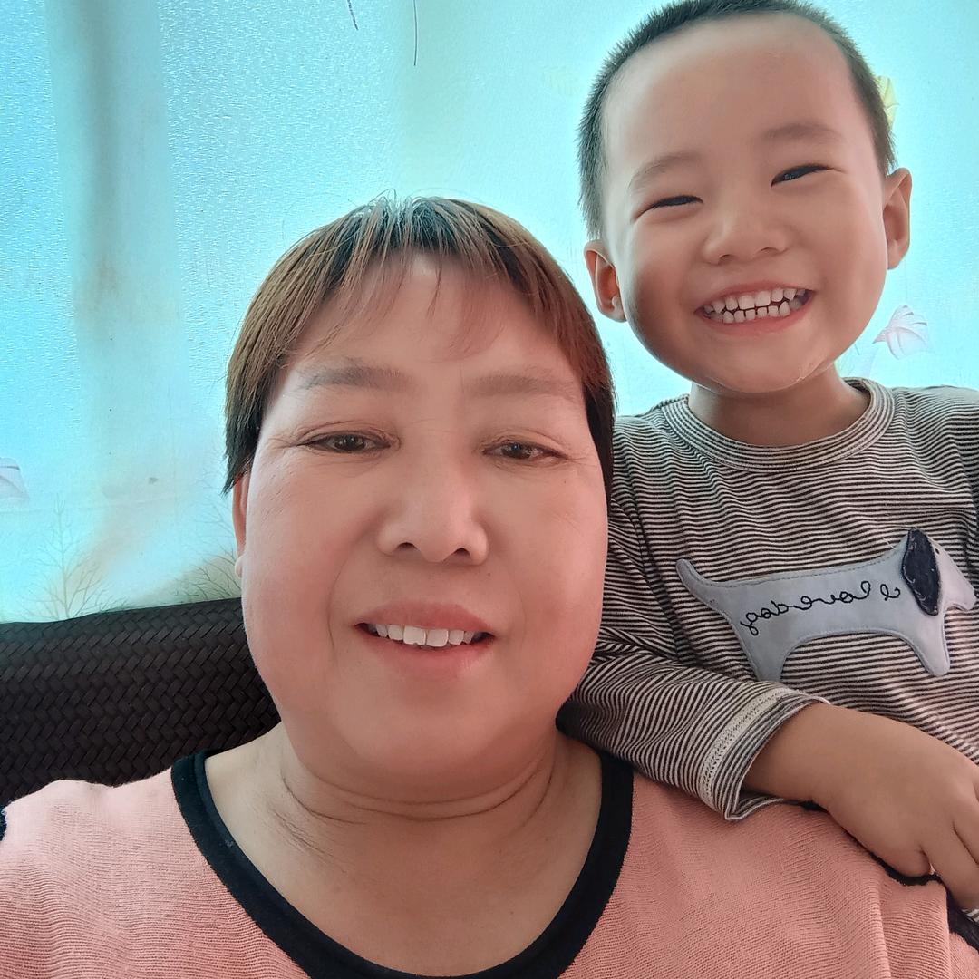 聂洪碧