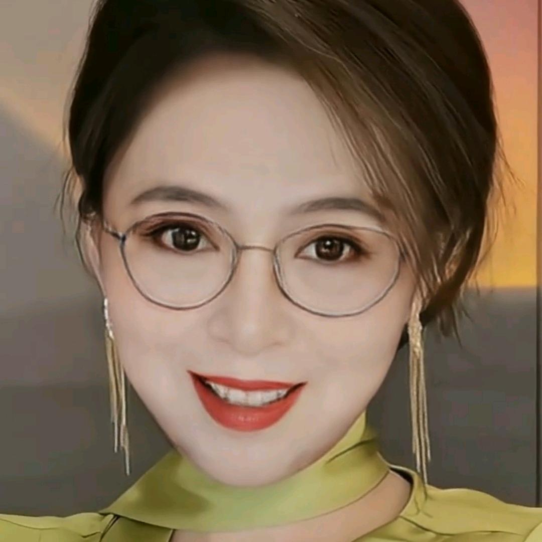 傻姐传媒(仙女不讲李)(不定时直播)