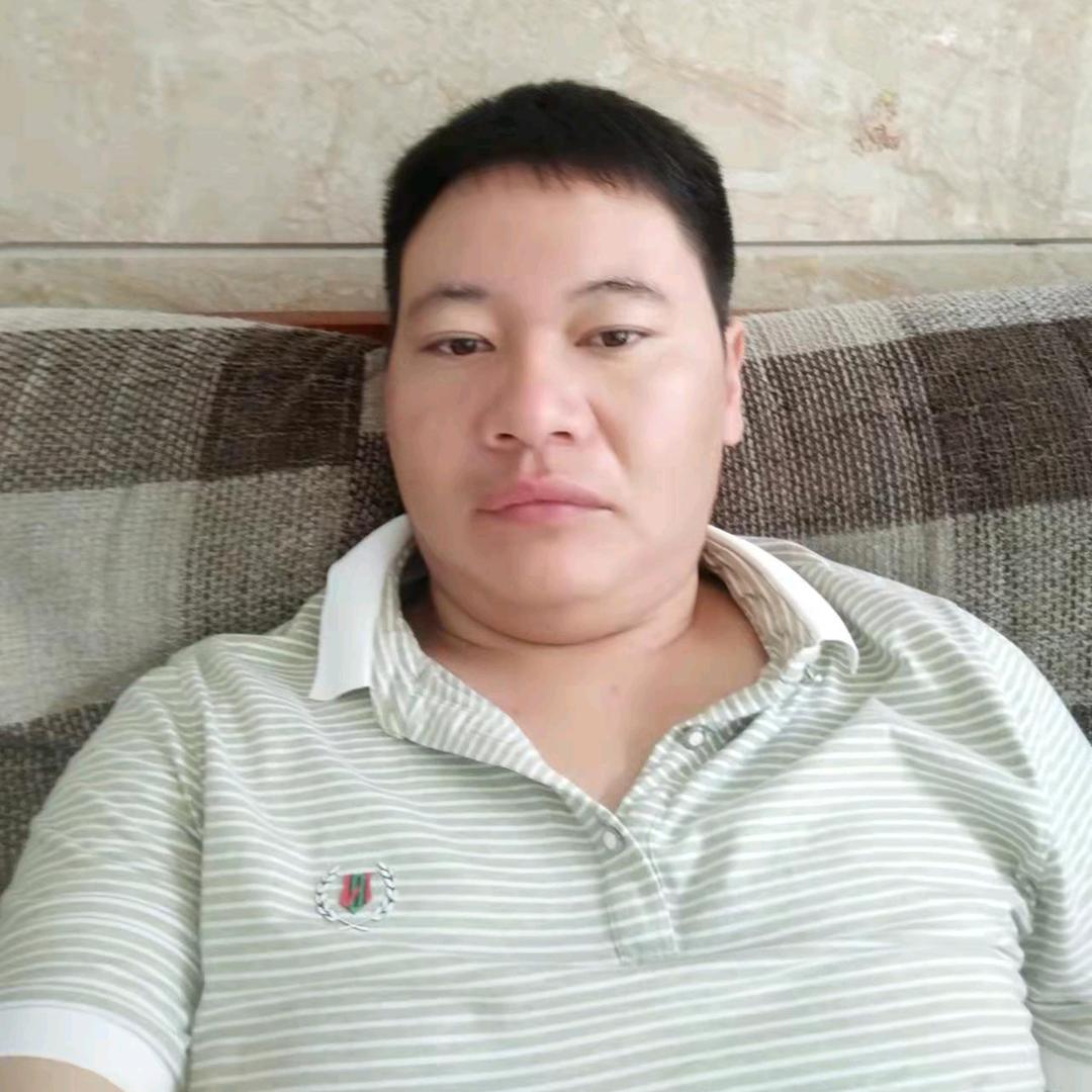 何老五：挖机，抓木器