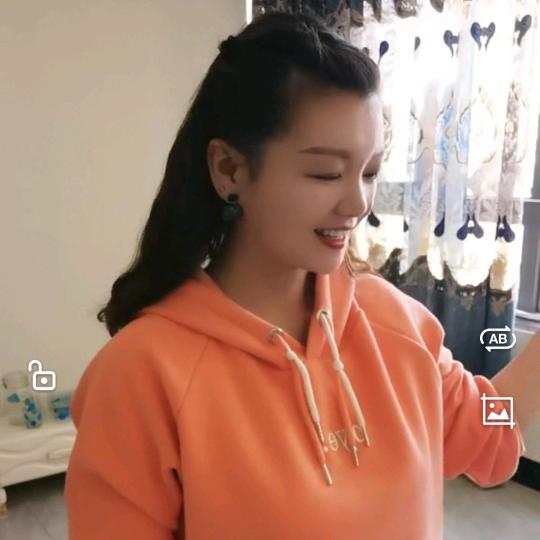 琴琴