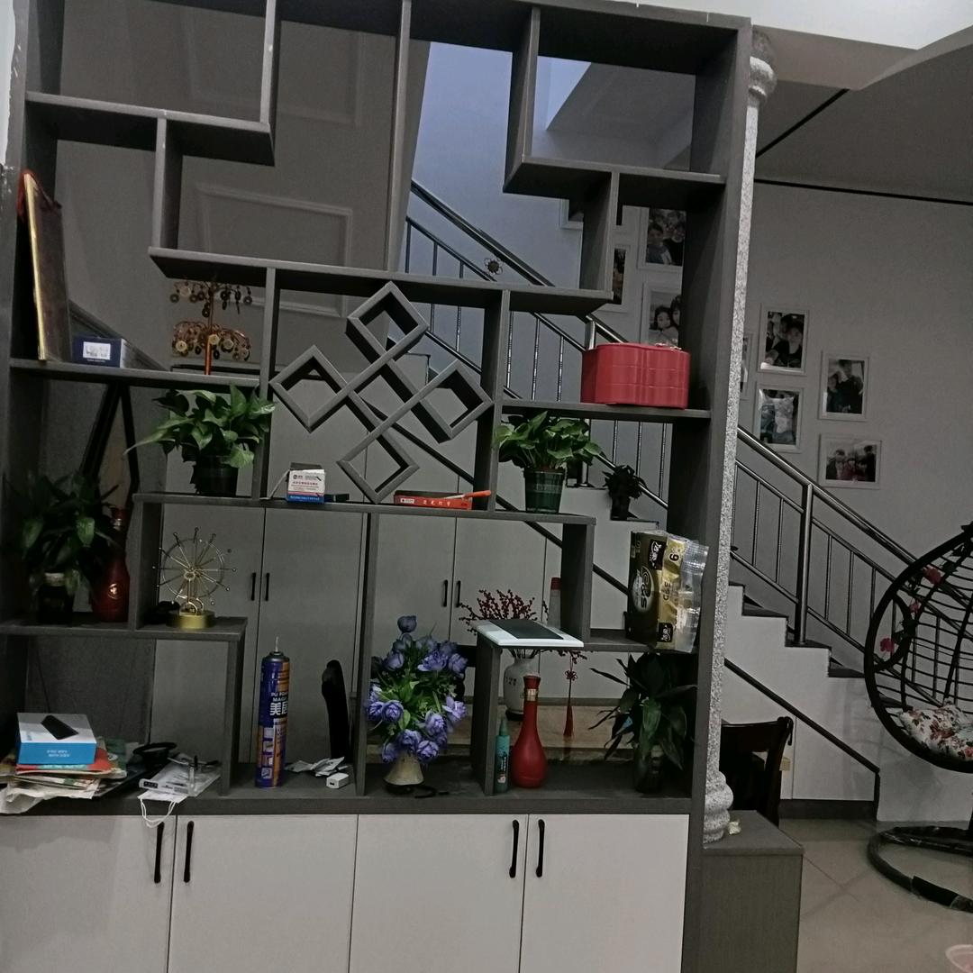 专业木工，钉木板