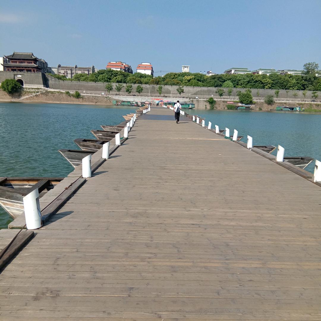 李若溪