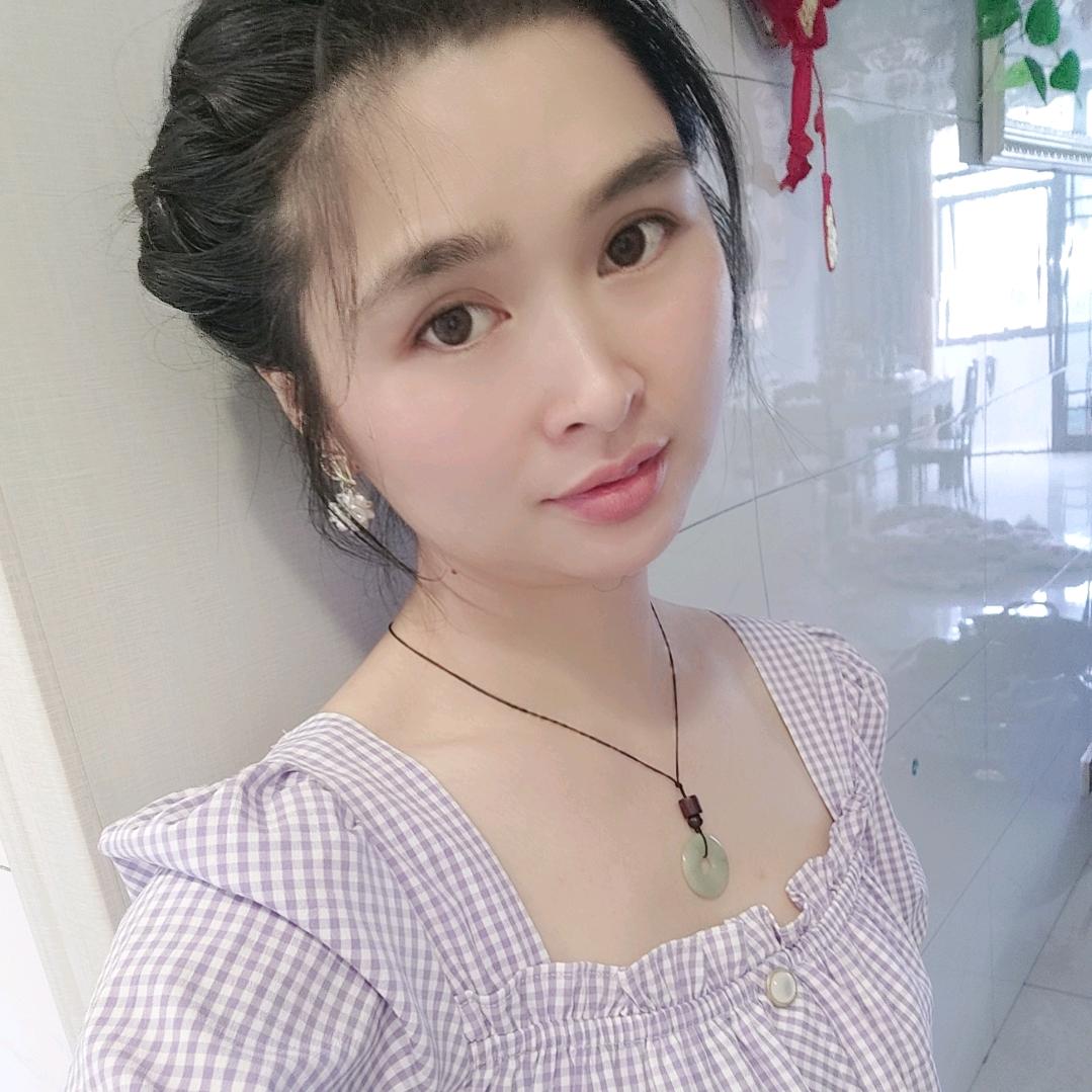 圆脸西西