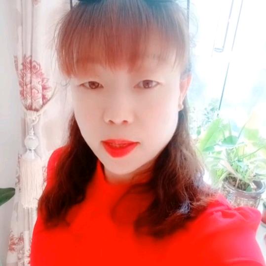 玲玲（晚上8点：20分开播）