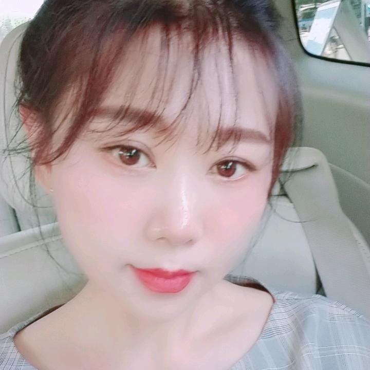 🌸奶糖🌸