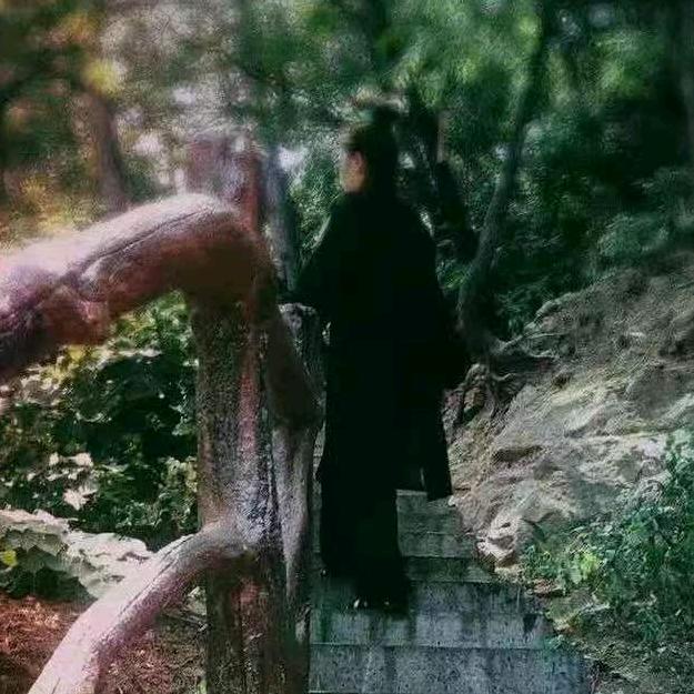 菱雲宮下