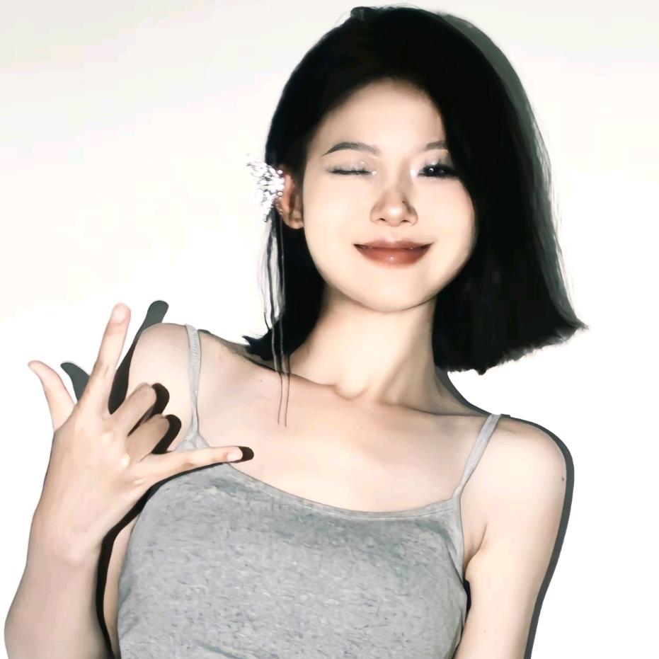绯闻女友？