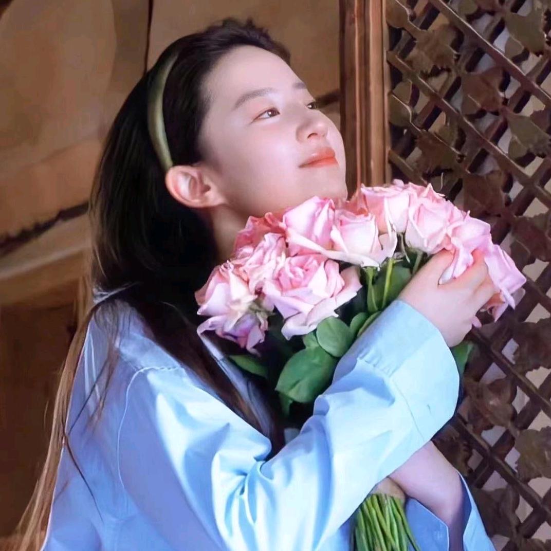 如锦的春华绿树