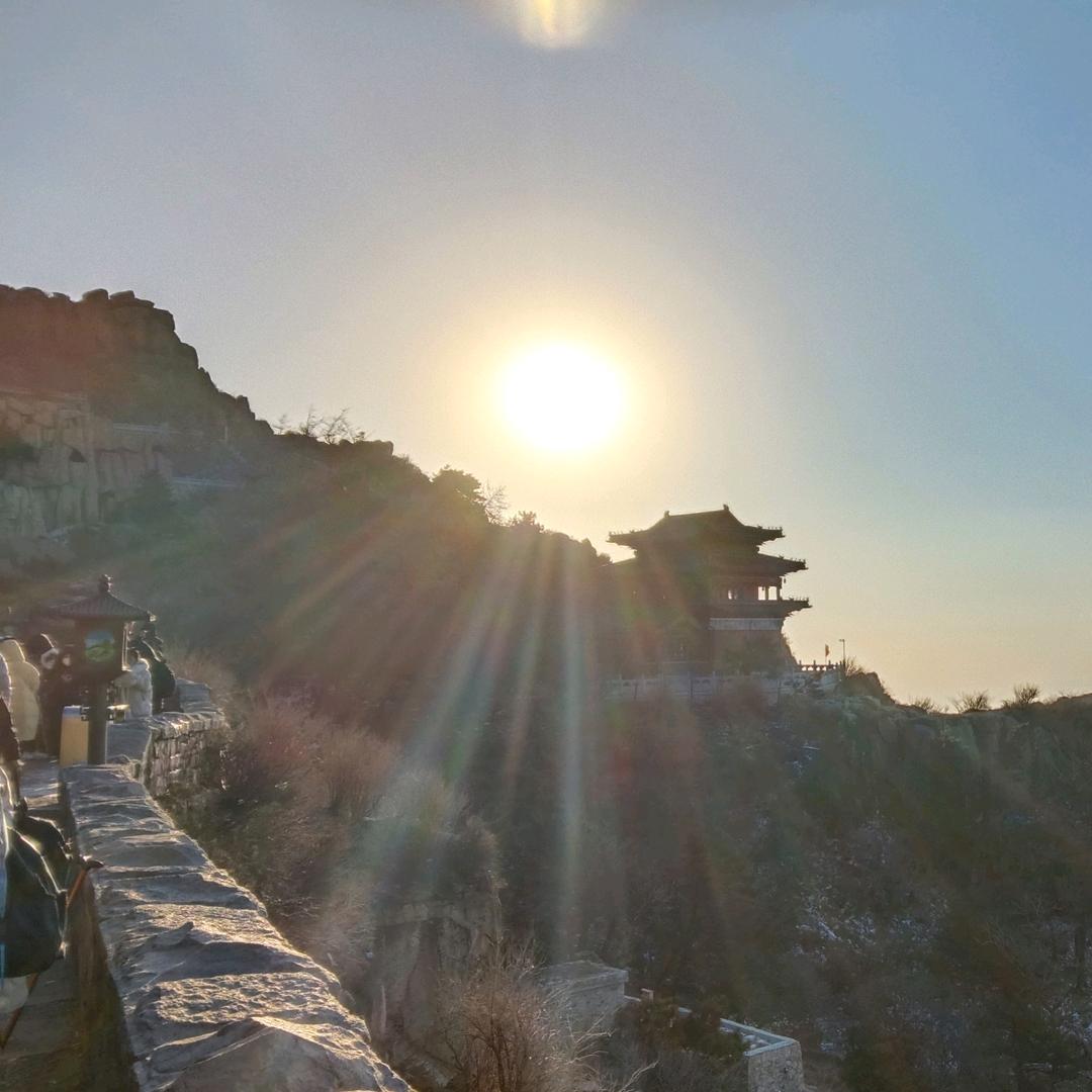 看山是山，看水还是水