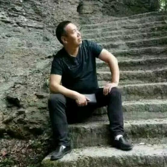 华哥【电瓶修复】