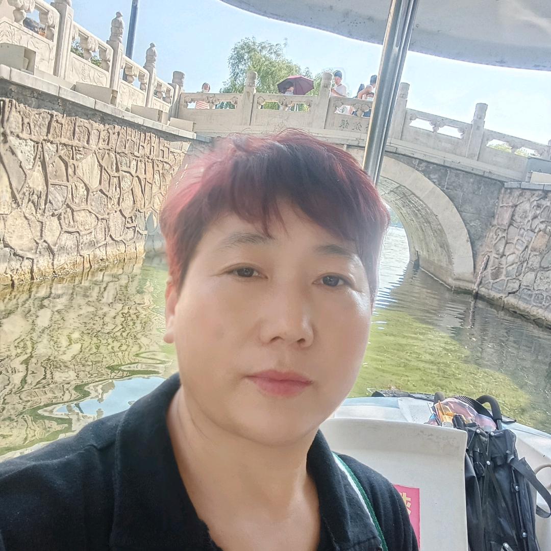 两个孙子的奶奶