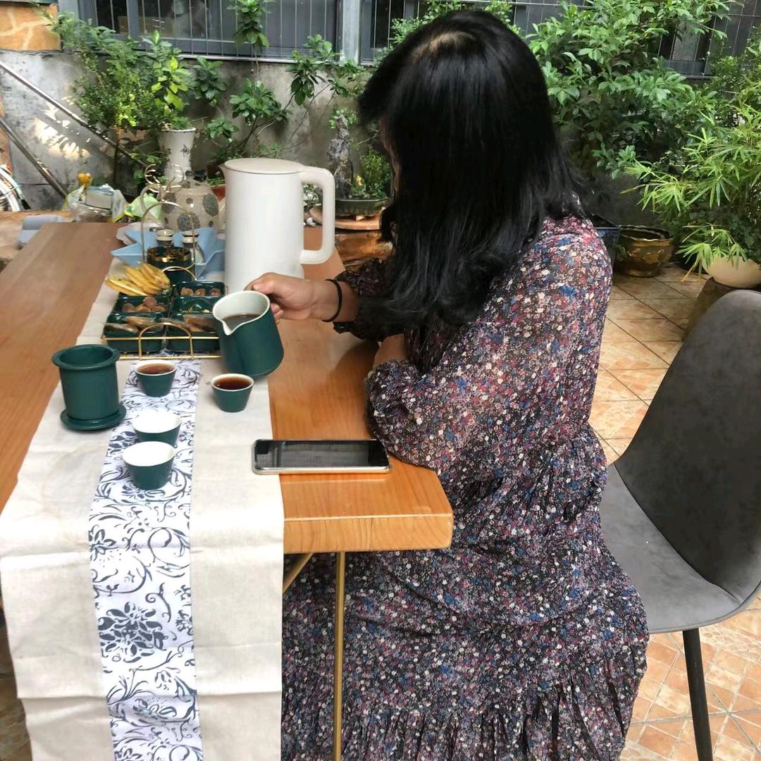 一群外孙的张姨