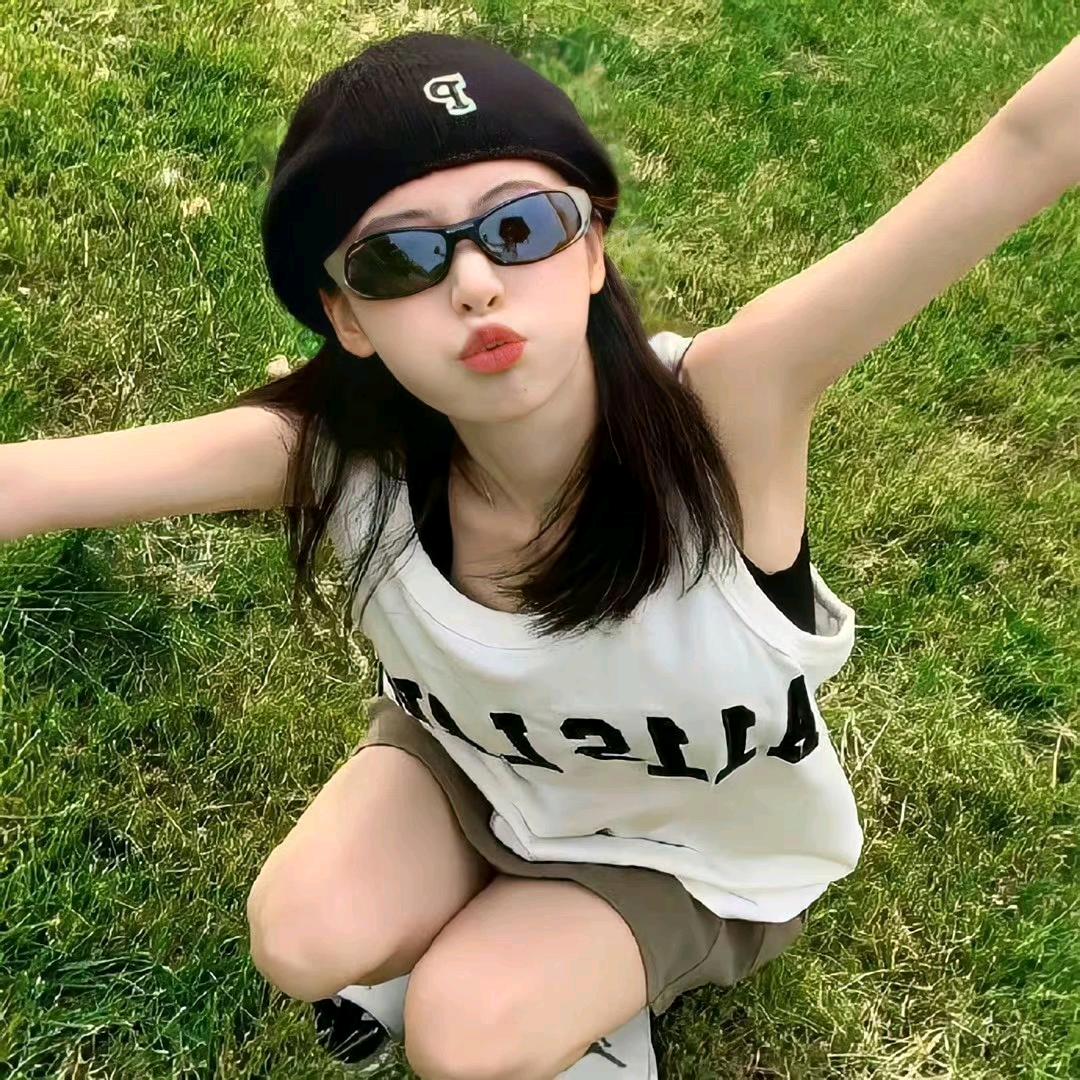 柳柳156小个子女装