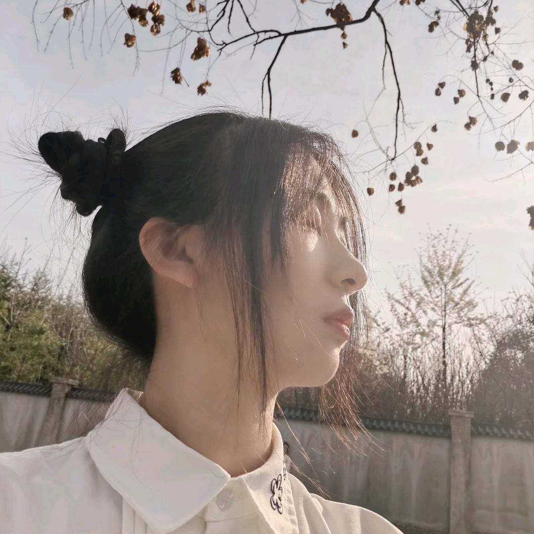 小鹿秋秋