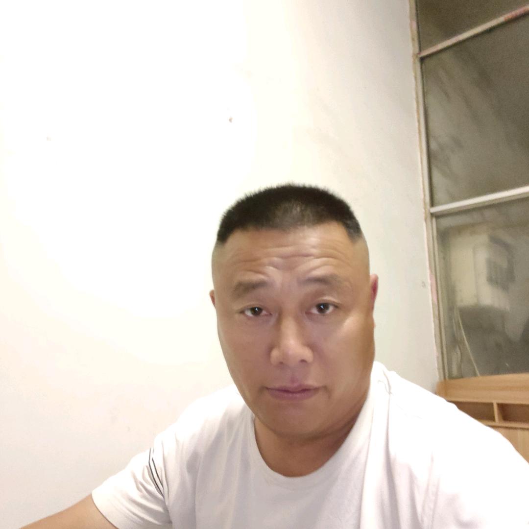 闫洪峰