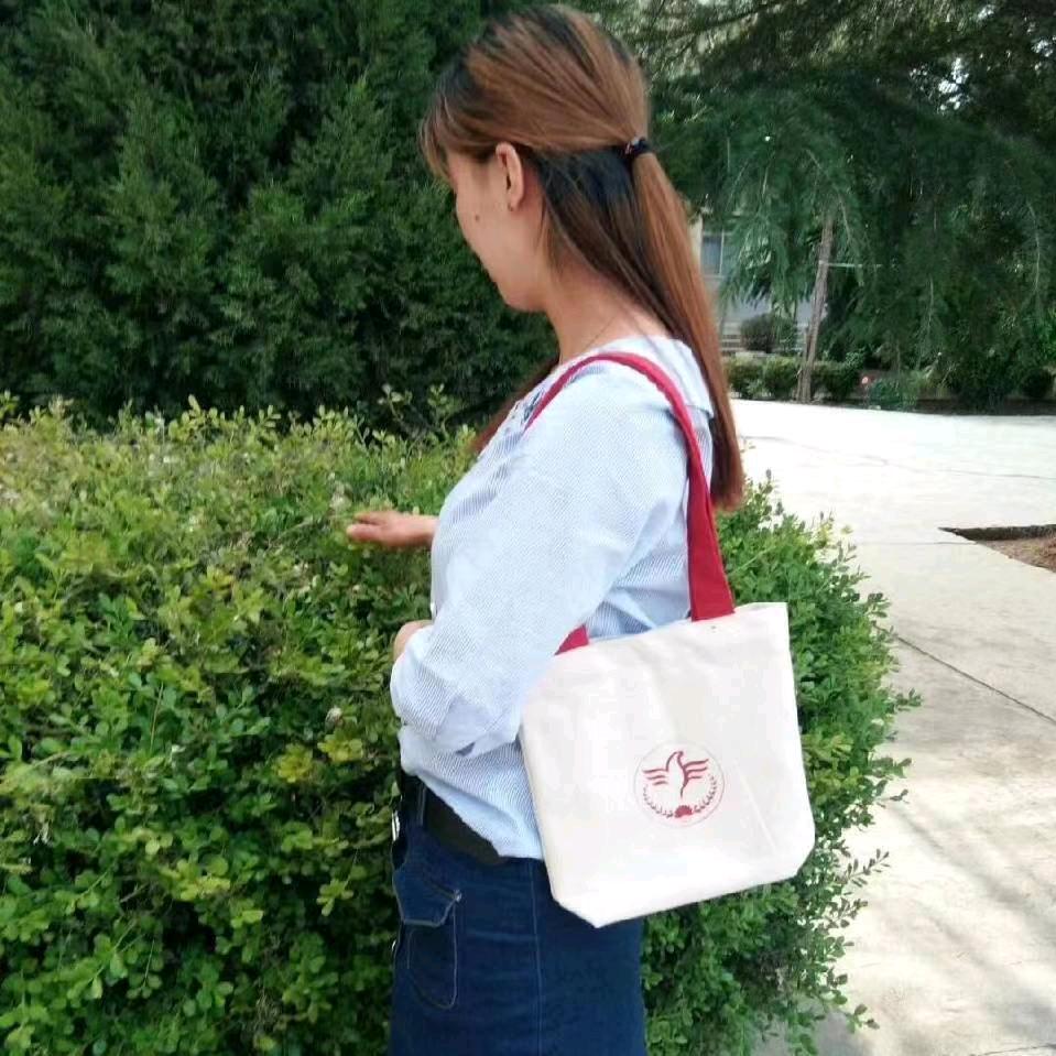 东田布艺李红岚