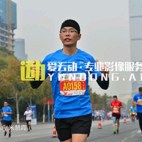 嚣张不嚣～张先生