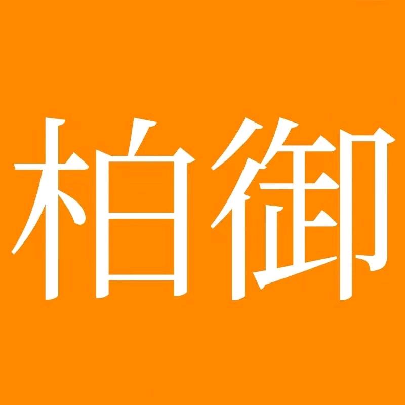 柏御深圳市迪艺电子有限公司数码专卖店