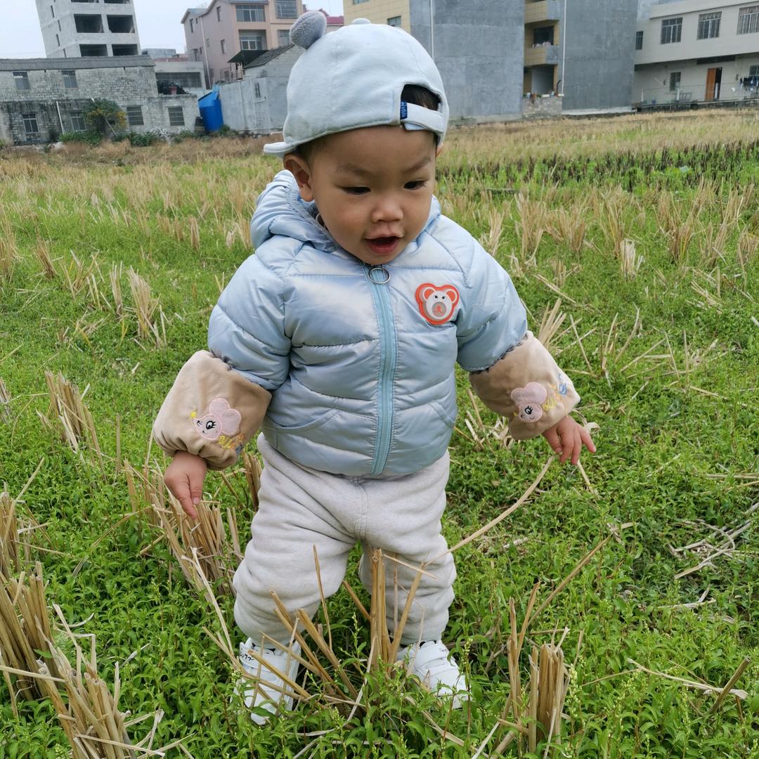 佑佑爱赖哭