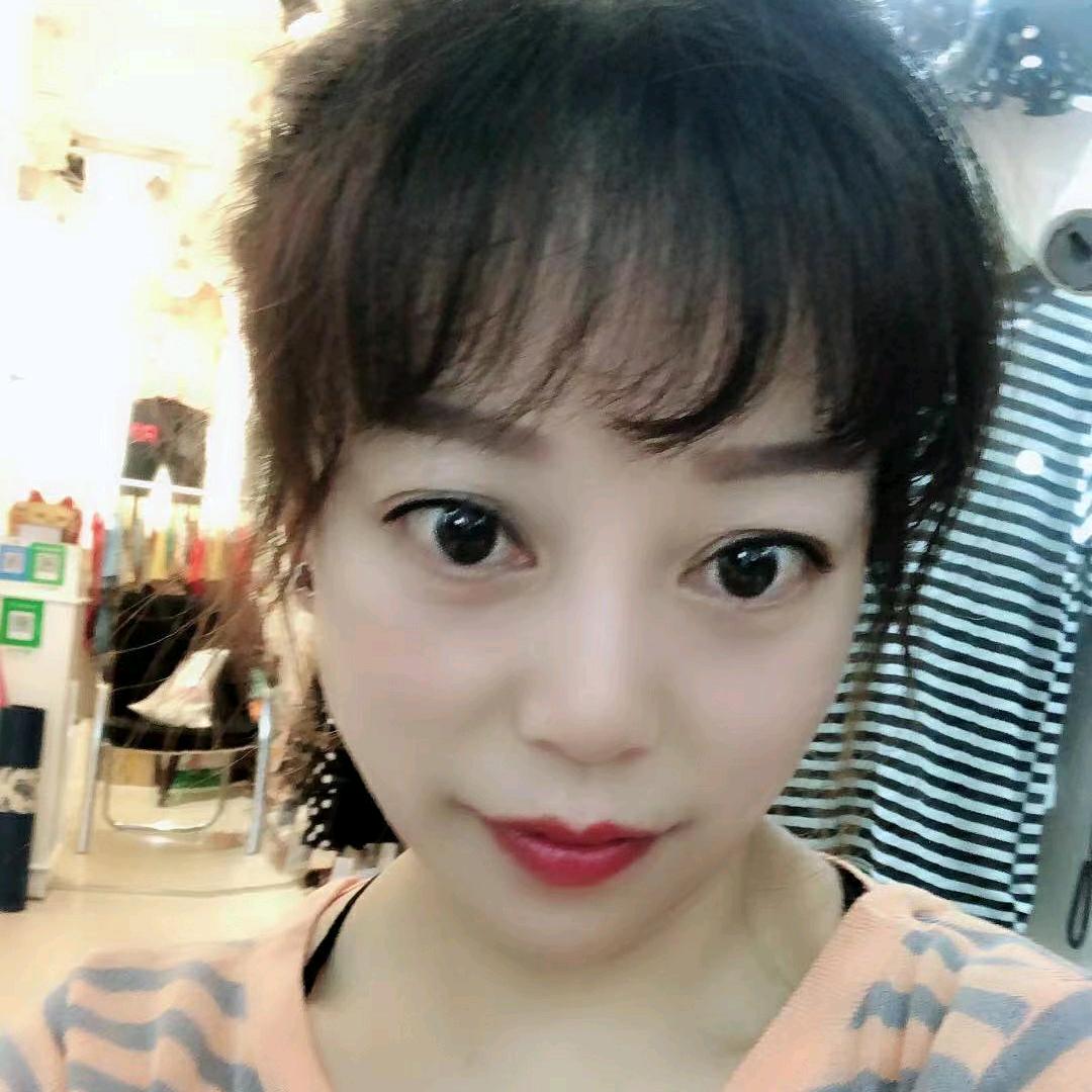娥子穿搭