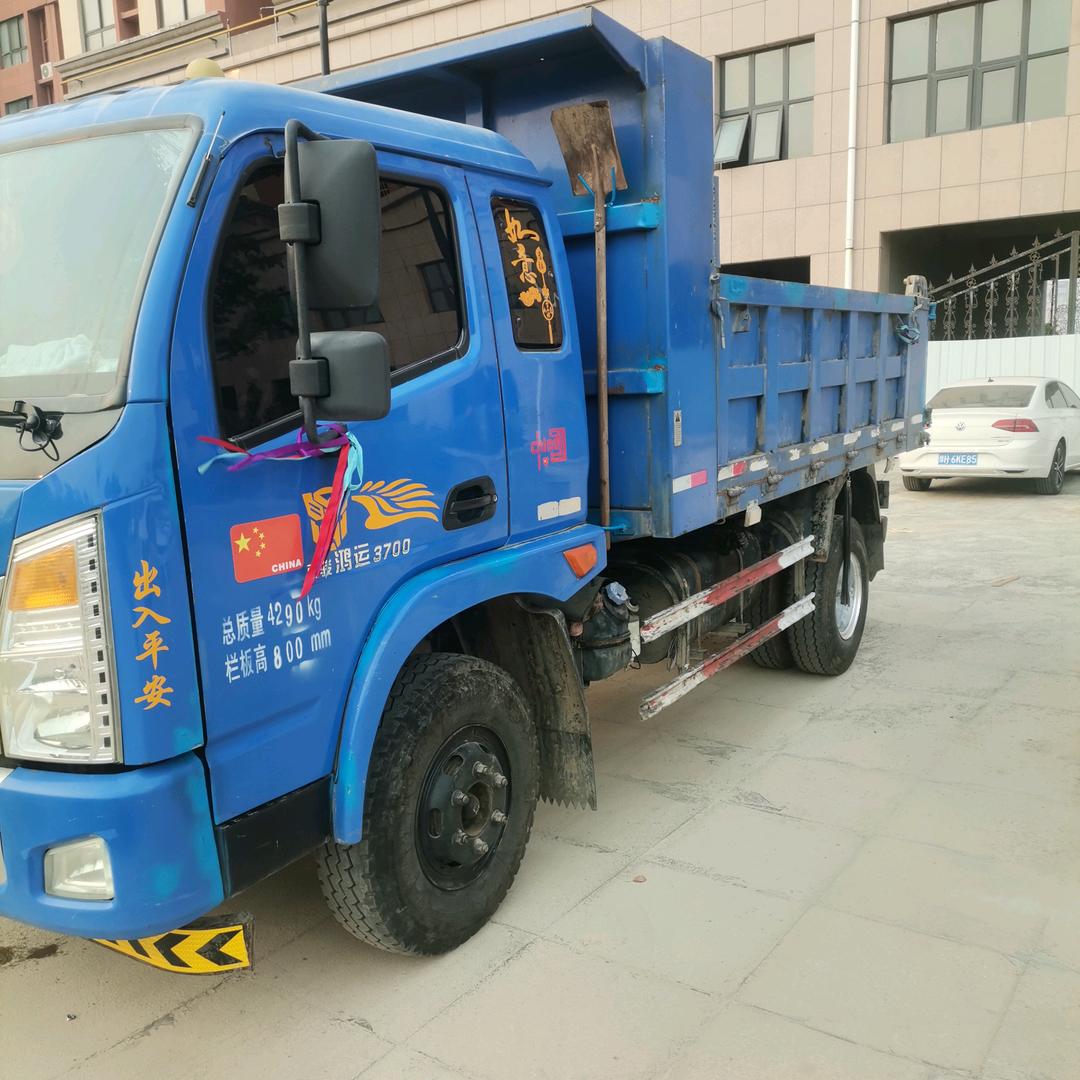 城市的搬运车