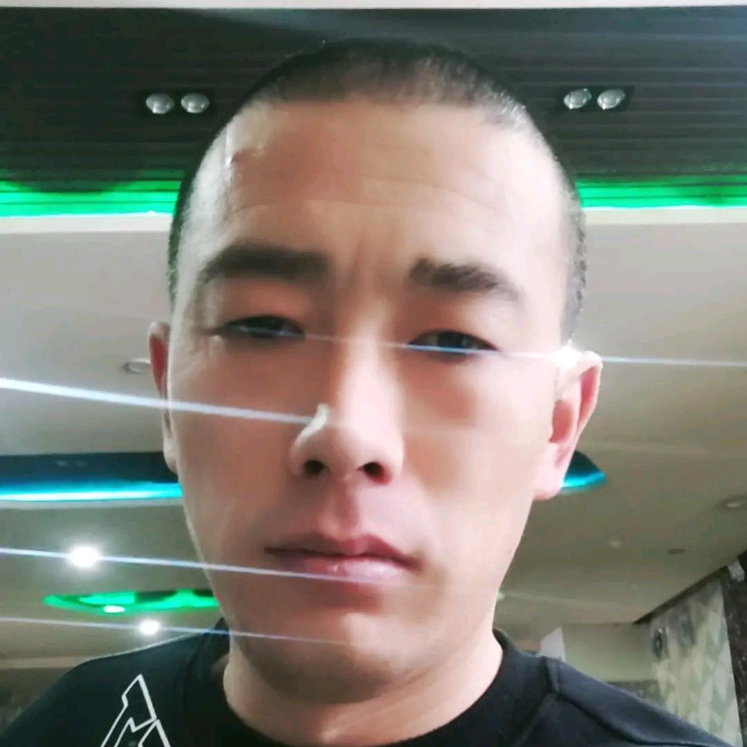 二龙斗地主