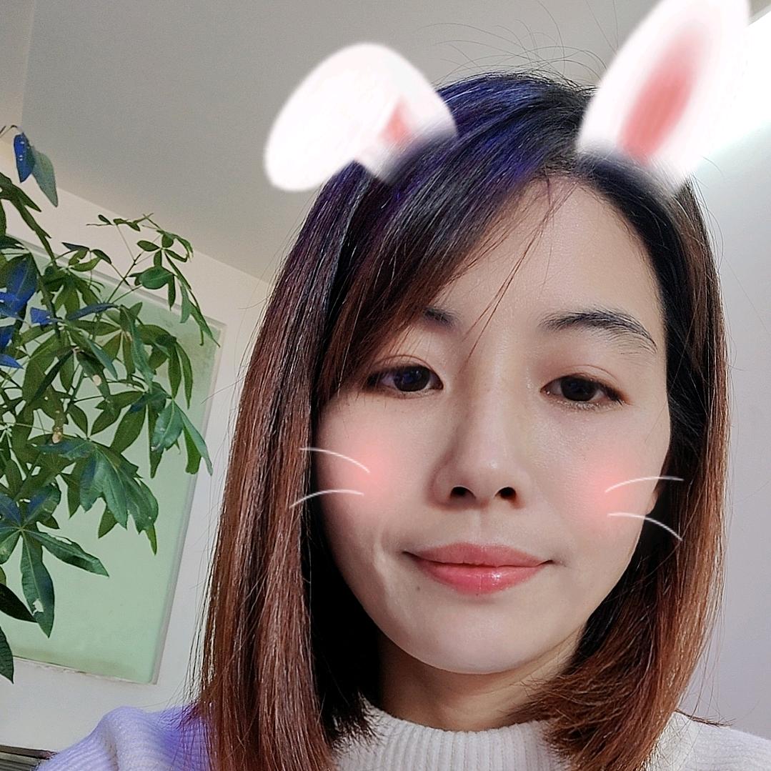 阳光下那一抹微笑