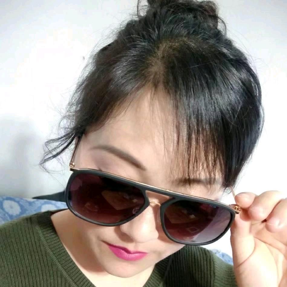 杨丽