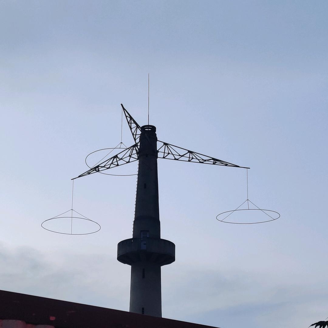 IIS.
