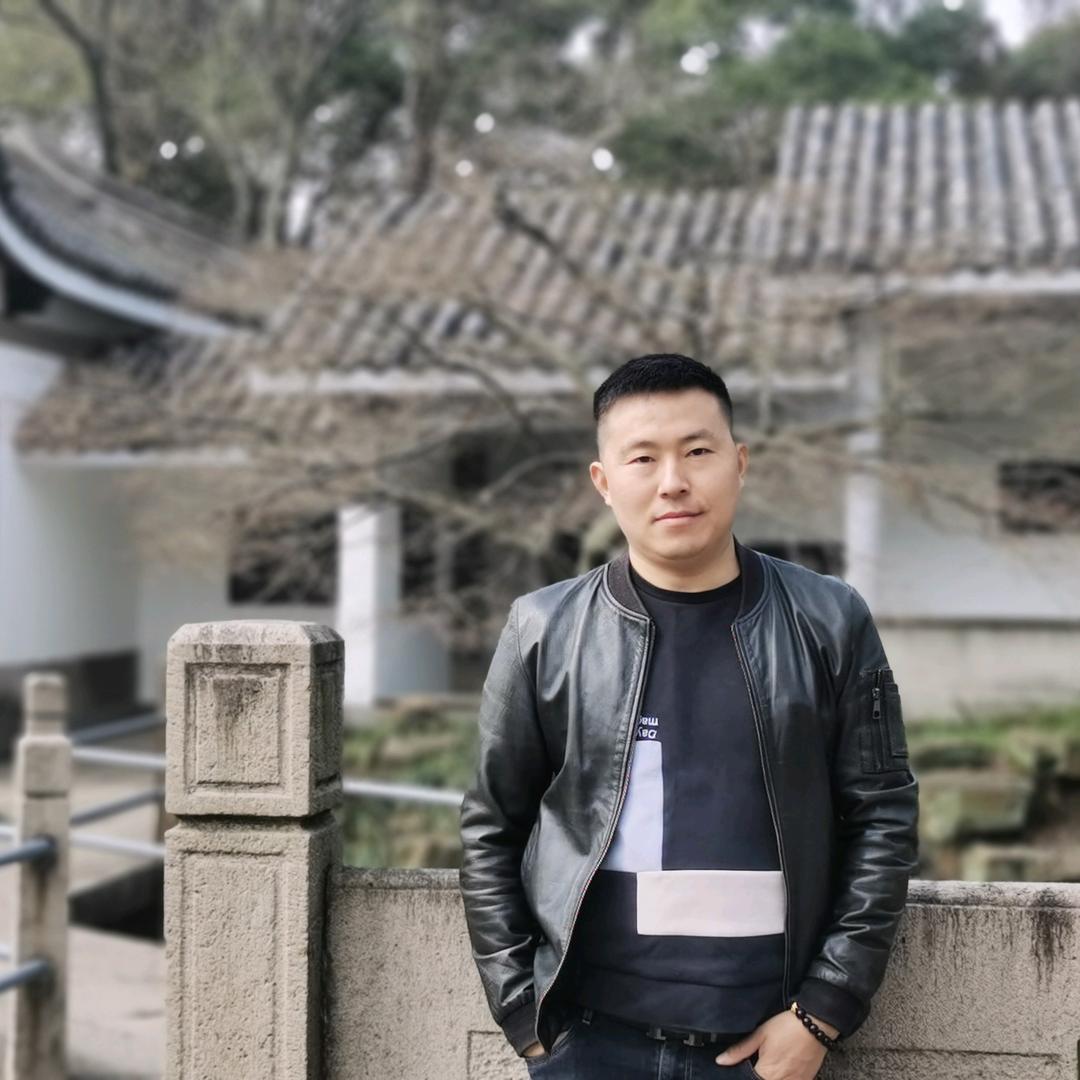 格仕林门墙柜高定