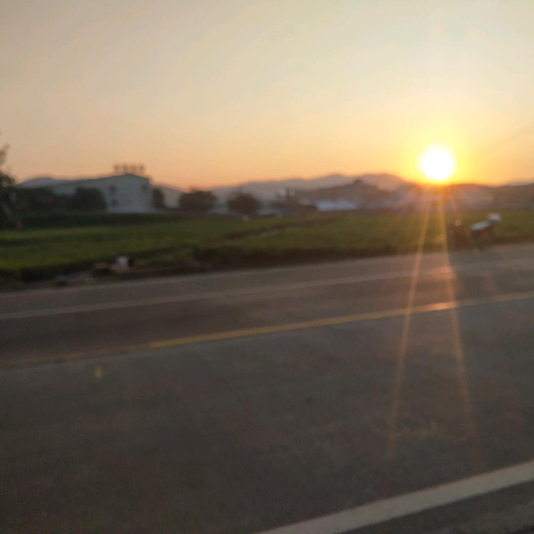 风风雨雨，同舟共济