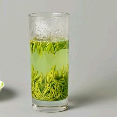 一杯绿茶.