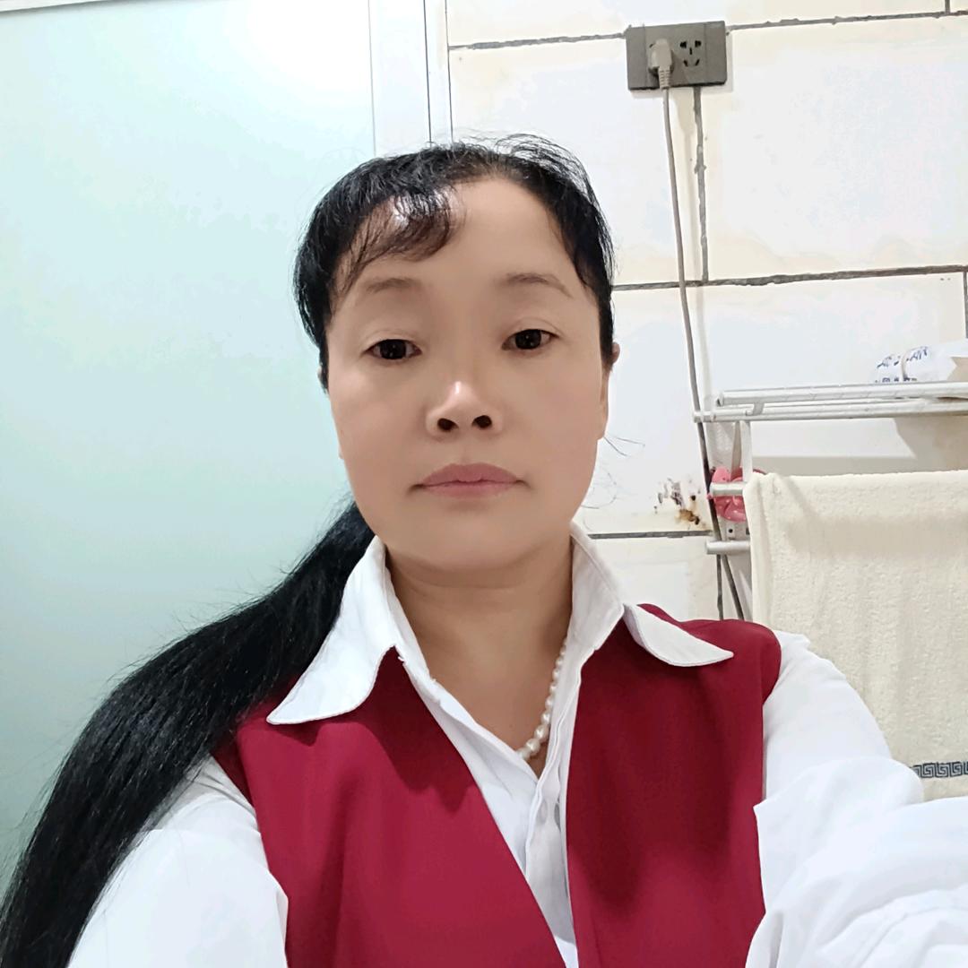 喻明群