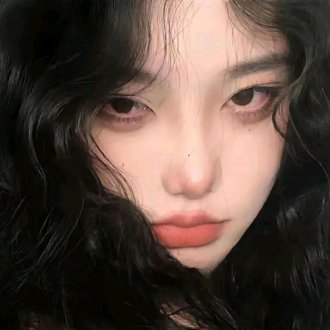 抡大锤的嘤嘤怪