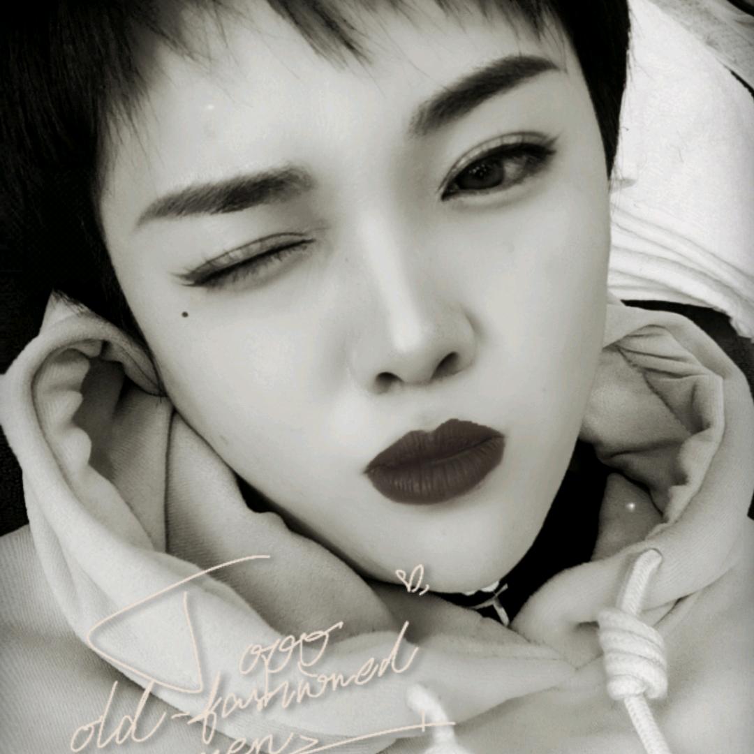 爱珊美甲美睫坊 珊珊