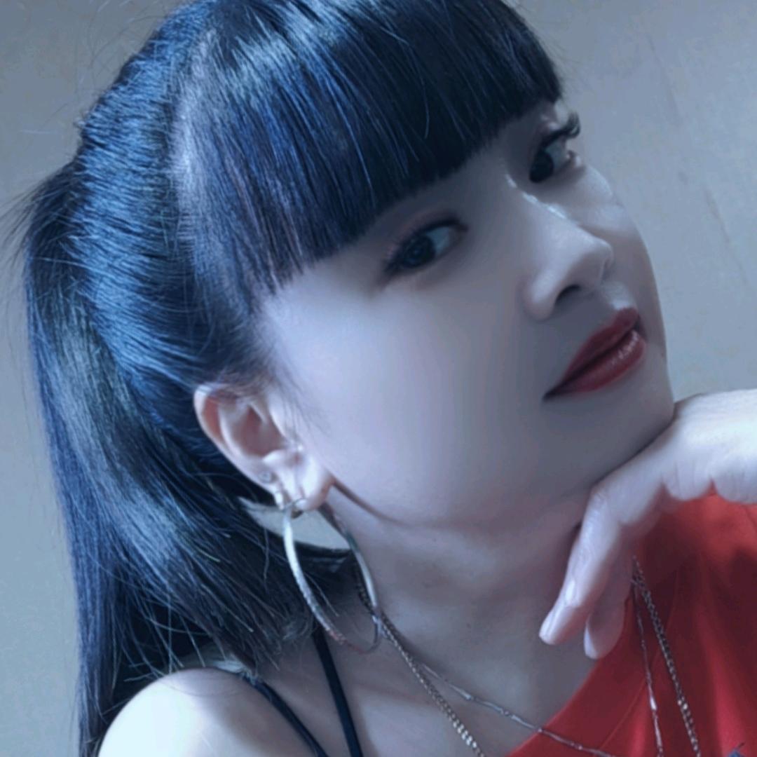 黄馨瑶