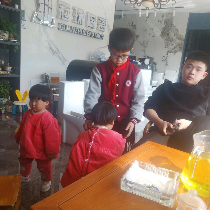 汝阳冠珠陶瓷
