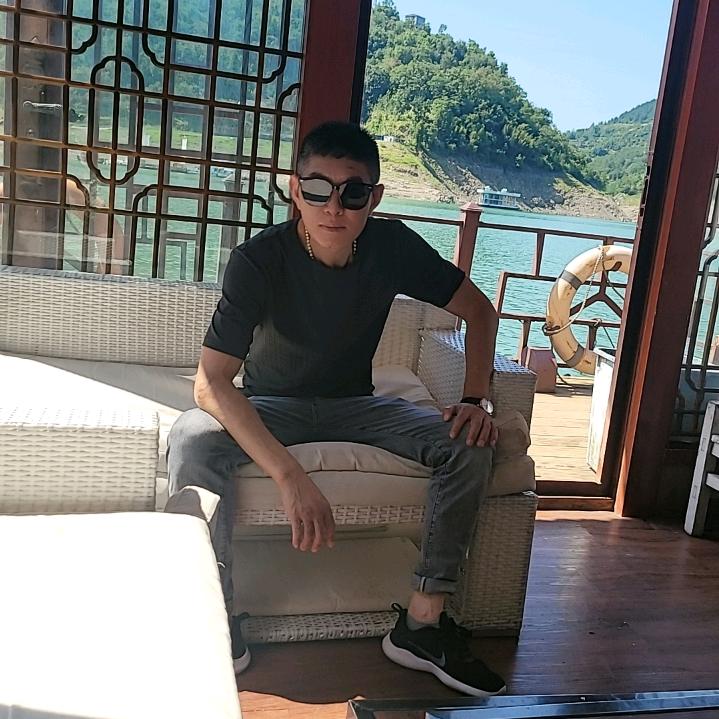 山东东营市胜利油田✔王勇