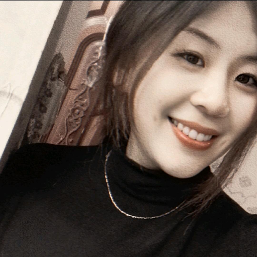 玲玲吖🎀