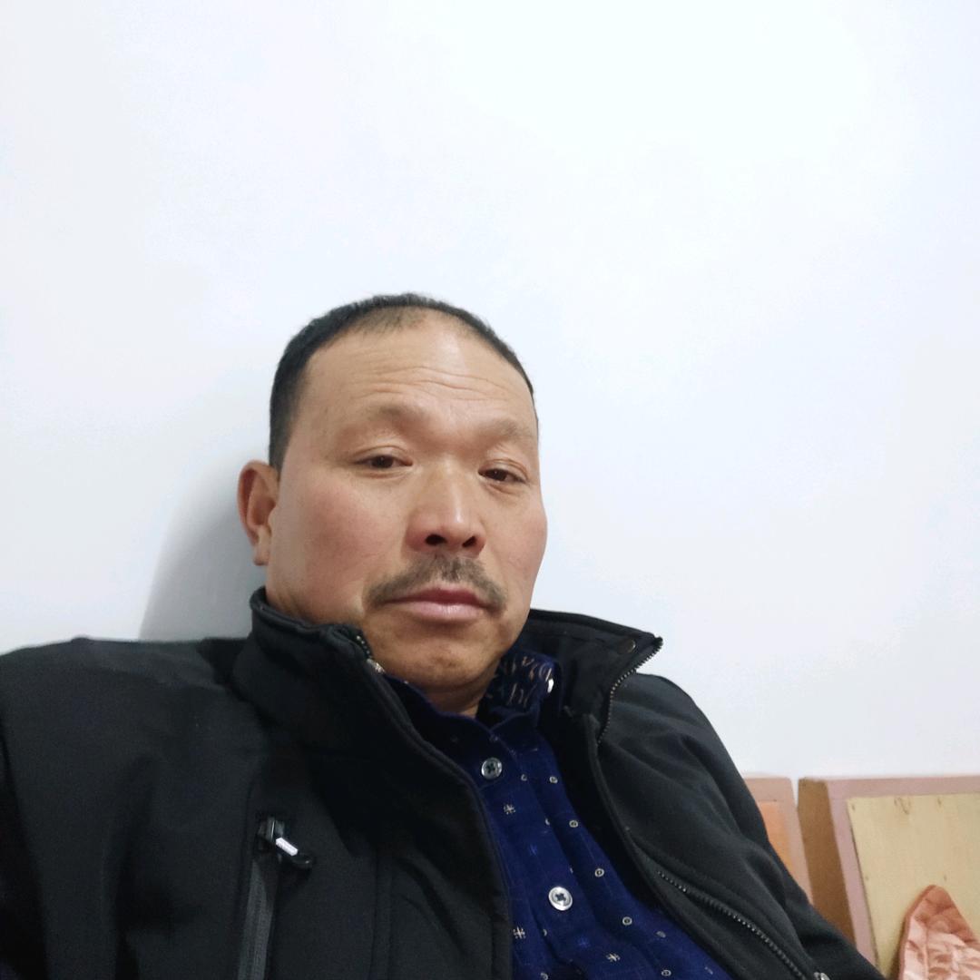 杨凡国