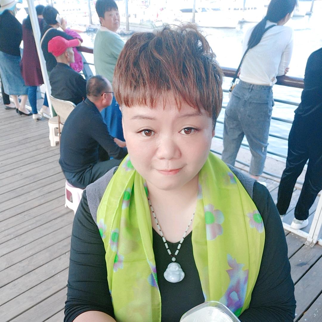 余生很贵，爱恨随意