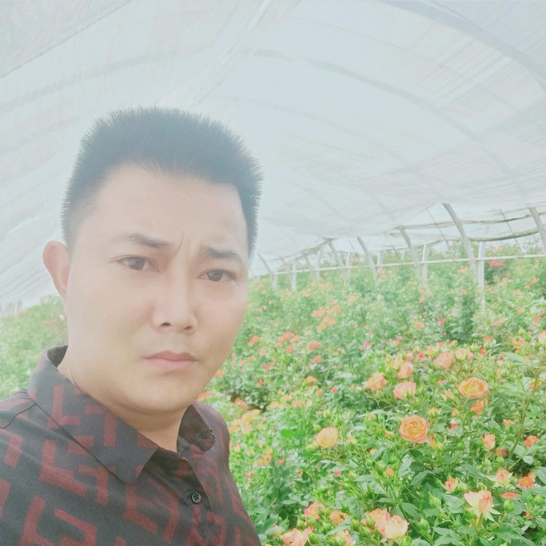 名伟9次请求你加我好友