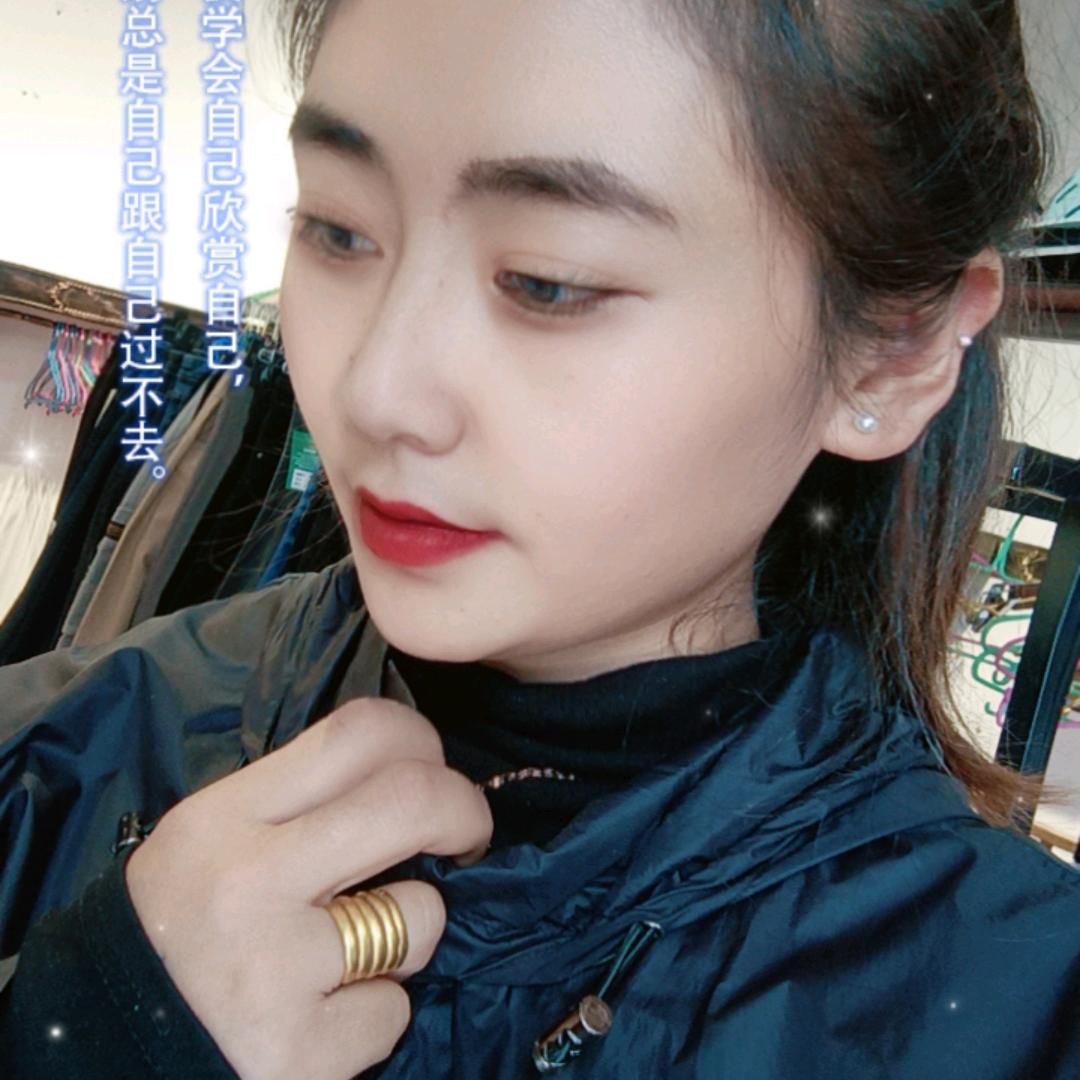 帛妮蔓联合创始人旺姆抖店