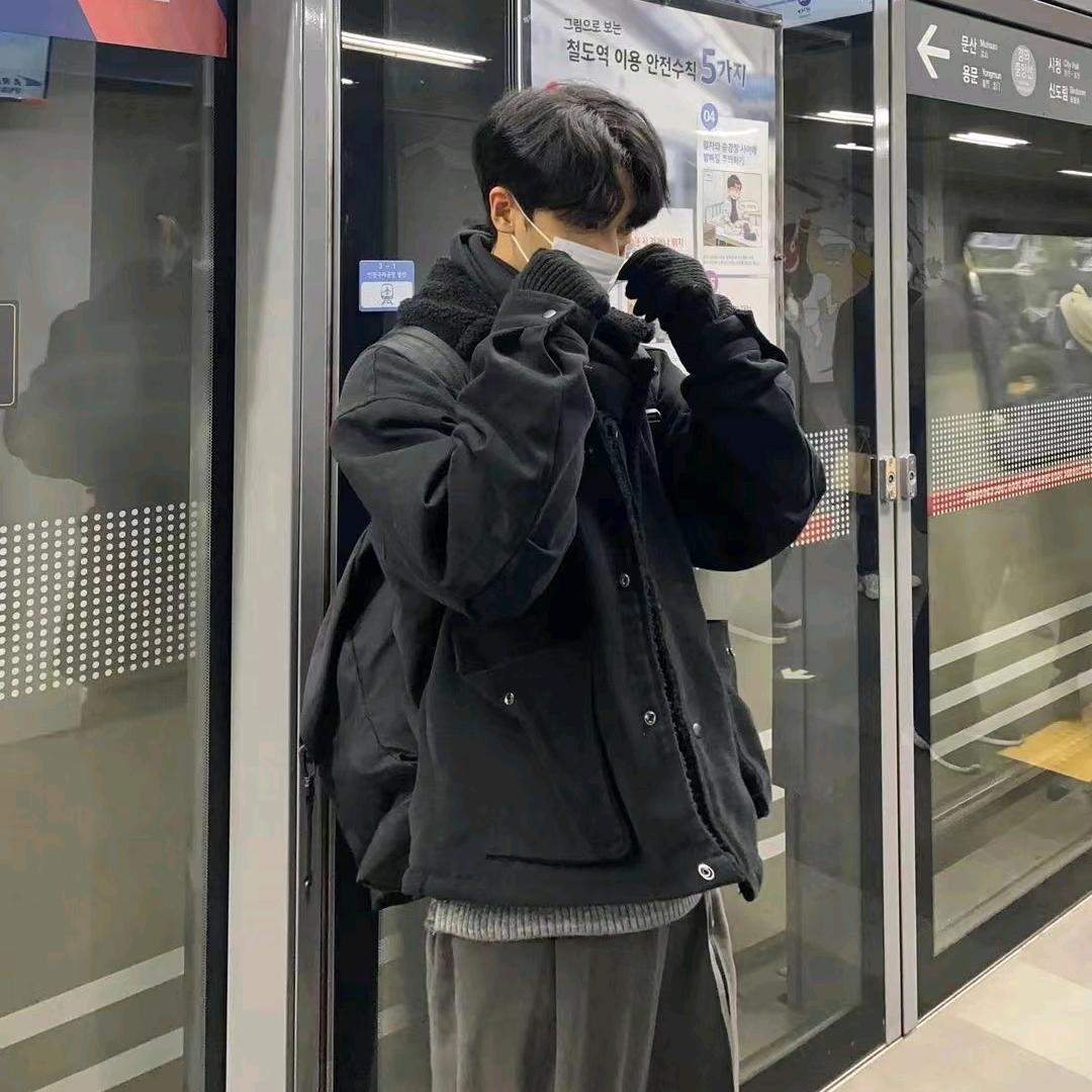 摇旗
