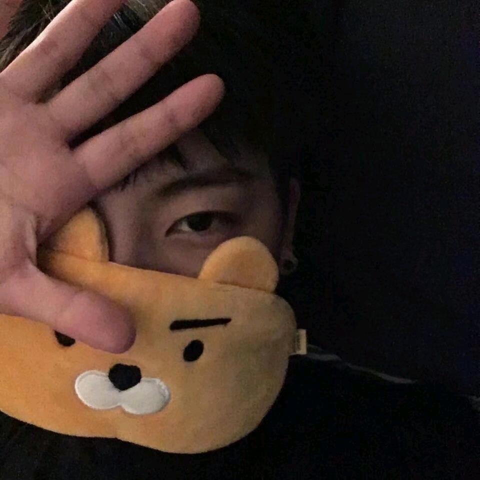 zyyy
