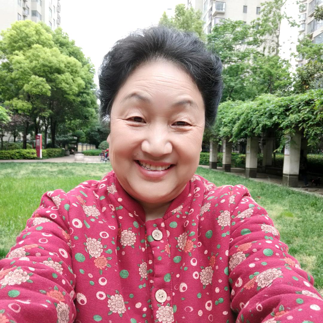 菊姐:早上5点10分开播