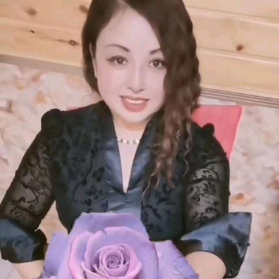 （鹤乡四姐妹烧烤）雪儿