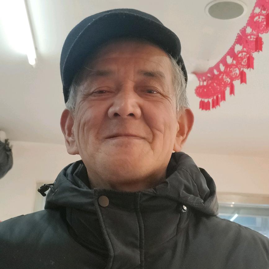 孔白金