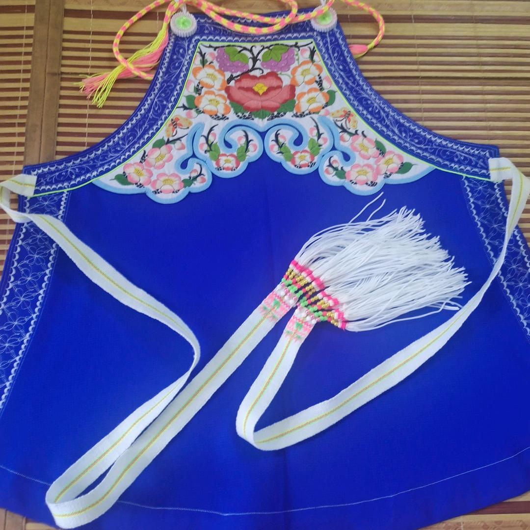 富宁县恋一味鸭爪爪餐饮服务铺