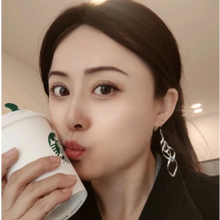 依姐家居软体批发